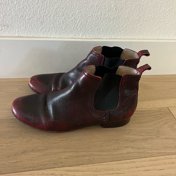 Frye women’s Chelsea ankle boot size 8.5 - Picture 2 of 8